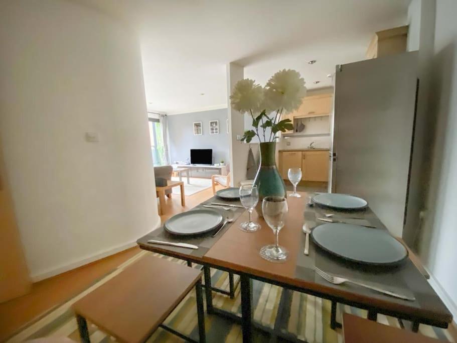 Liverpool One Beautifully Presented 2 Bedroom Apartment Buitenkant foto